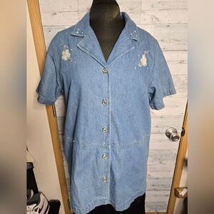 Vintage Jaclyn Smith Sport Denim Embroidered Button Down Short Sleeve Shirt Sz M